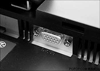 2、VGA輸入接口