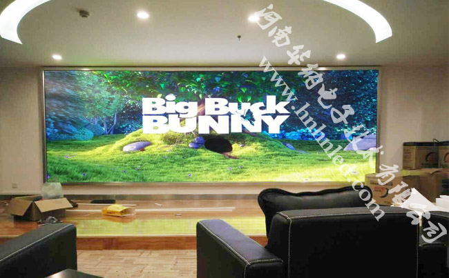 如何選擇合適的COB小間距LED顯示屏產(chǎn)品？COB顯示屏怎么選？